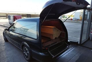 Fahrzeug von Sommerfeld Bestattungen